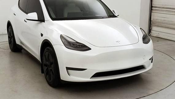 TESLA MODEL Y 2024 7SAYGDED2RF108932 image TESLA MODEL Y 2024 7SAYGDED2RF108932 image